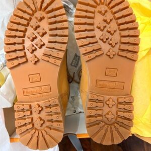 Timberland Men’s size 8.5 Light Brown Boots